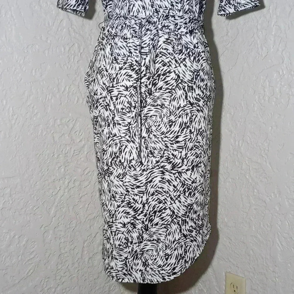 Velvet torch midi dress - Picture 3 of 8